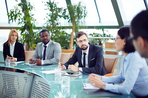 Rédiger des statuts d'EURL solides : Les clés du contrat social